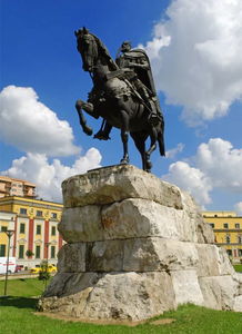 地拉那天气预报